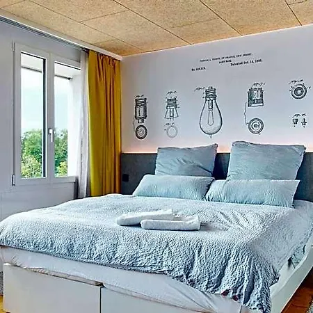 Evi's & Ξενοδοχείο με διαμερίσματα 3*
