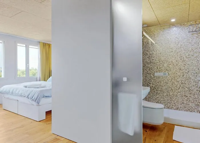 アパートホテル Evi's & 3*